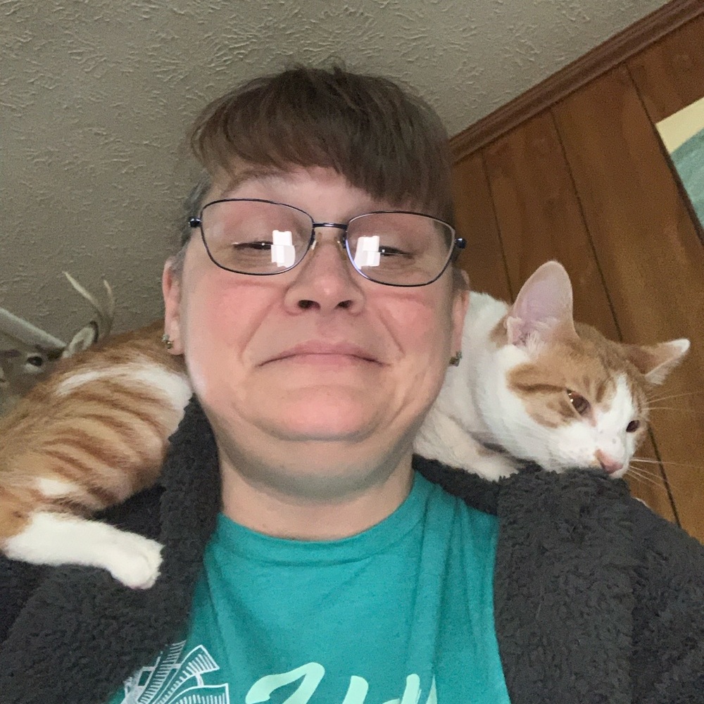 Meet your Posher, Jennifer